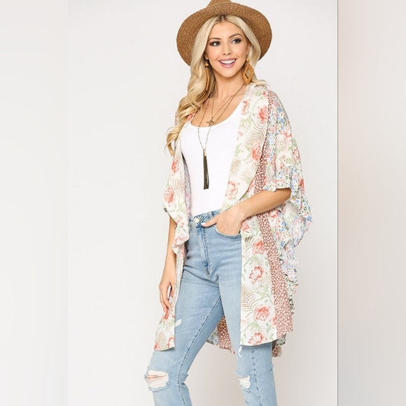 🆕GiGiO Boutique Floral and Animal Print Kimono Size Large - XL - Picture 4 of 10